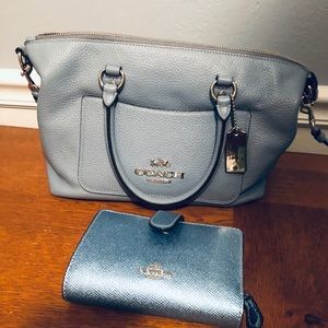 Coach purse and wallet